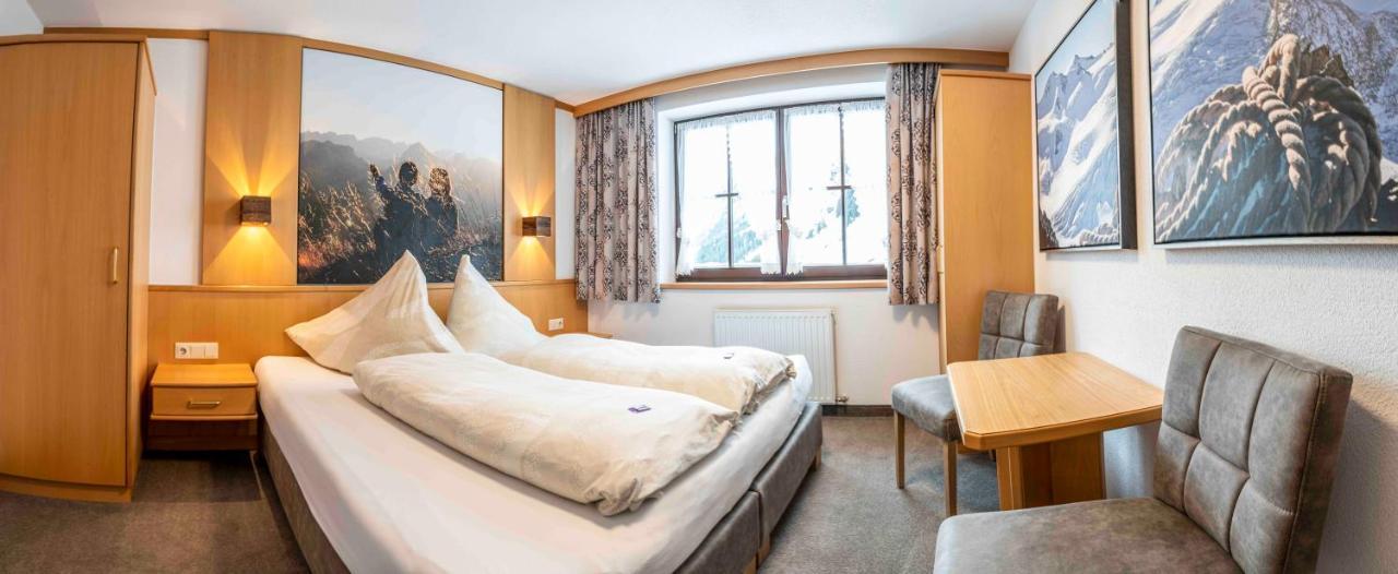 Almhof-Reithof Pitztal Hotel Sankt Leonhard im Pitztal Eksteriør billede