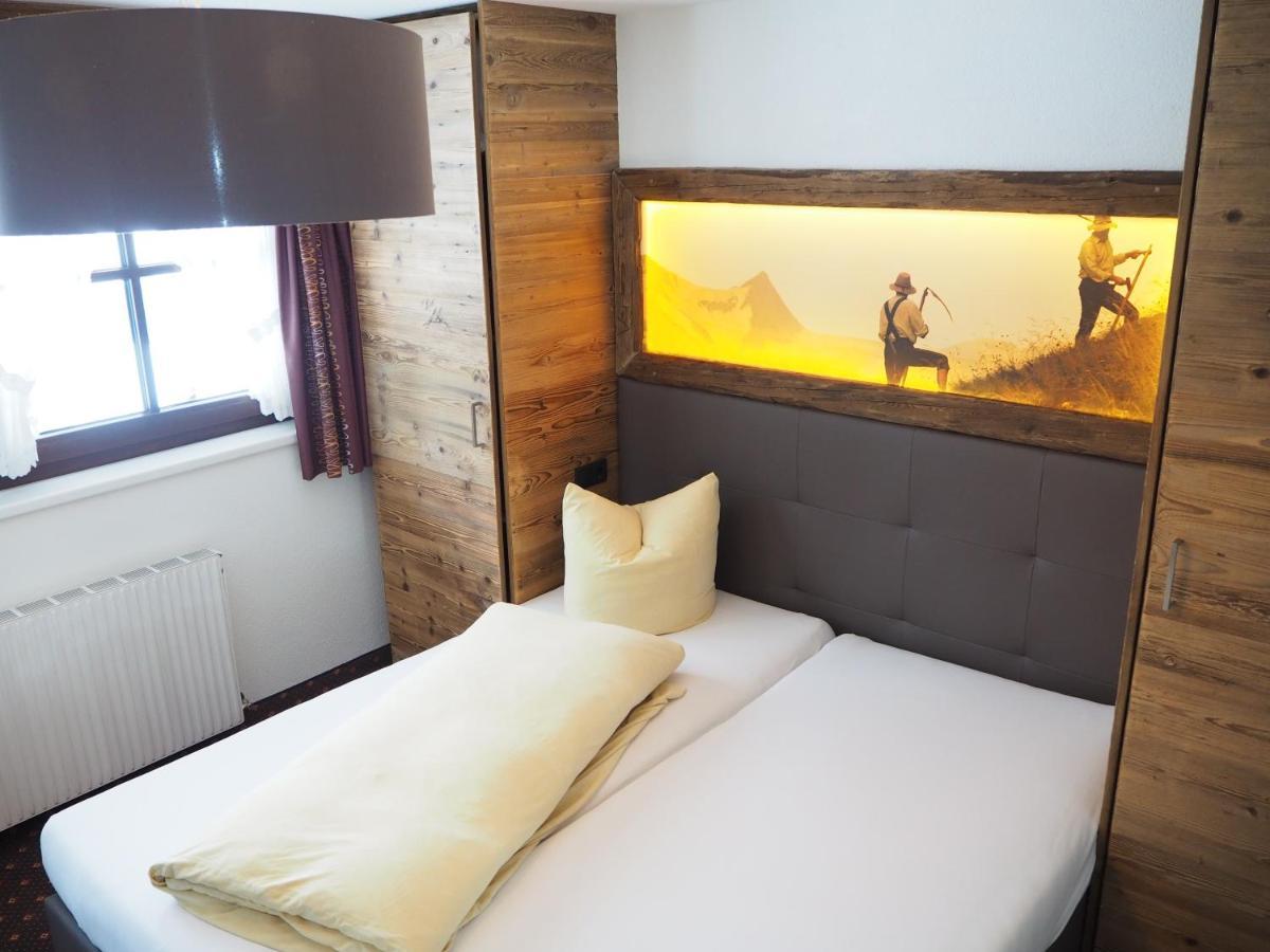 Almhof-Reithof Pitztal Hotel Sankt Leonhard im Pitztal Eksteriør billede