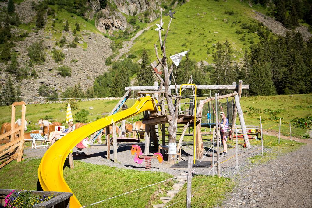 Almhof-Reithof Pitztal Hotel Sankt Leonhard im Pitztal Eksteriør billede